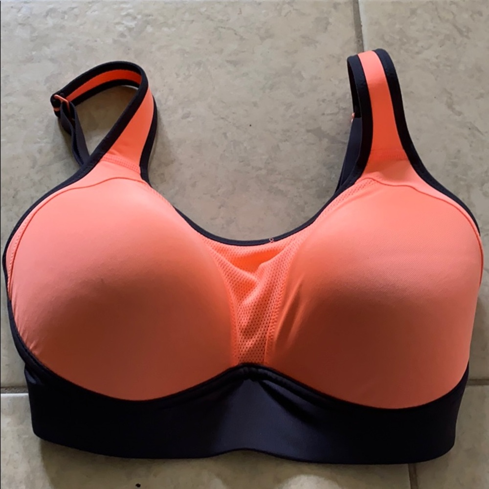 Champion women’s sports bra